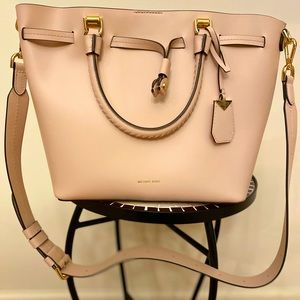 Michael Kors handbag. Never used.